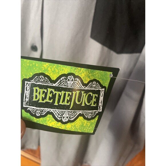 Warner Bros. WB Beetlejuice Lydia Sleep Top Gray 3X NWT Buttoned Collar - Picture 8 of 10